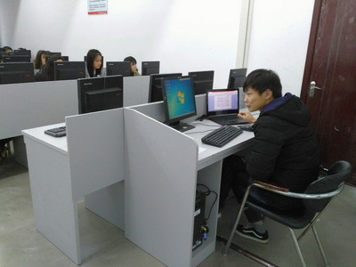 校企合作增強(qiáng)實踐教學(xué)，信息工程系動漫設(shè)計專業(yè)積極推進(jìn)雙師授課模式